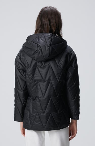  Network Kadın Siyah Zigzag Kapitone Mont