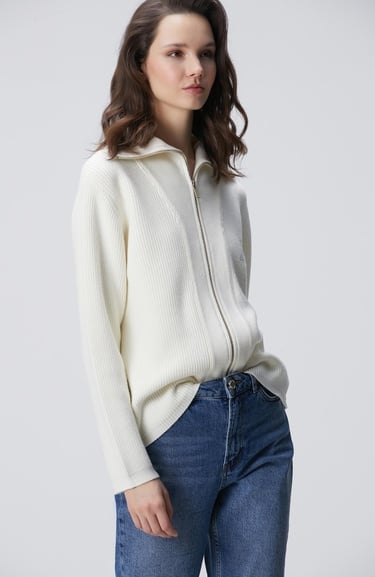  Network Kadın Kırık Beyaz N Taş İşlemeli Hırka