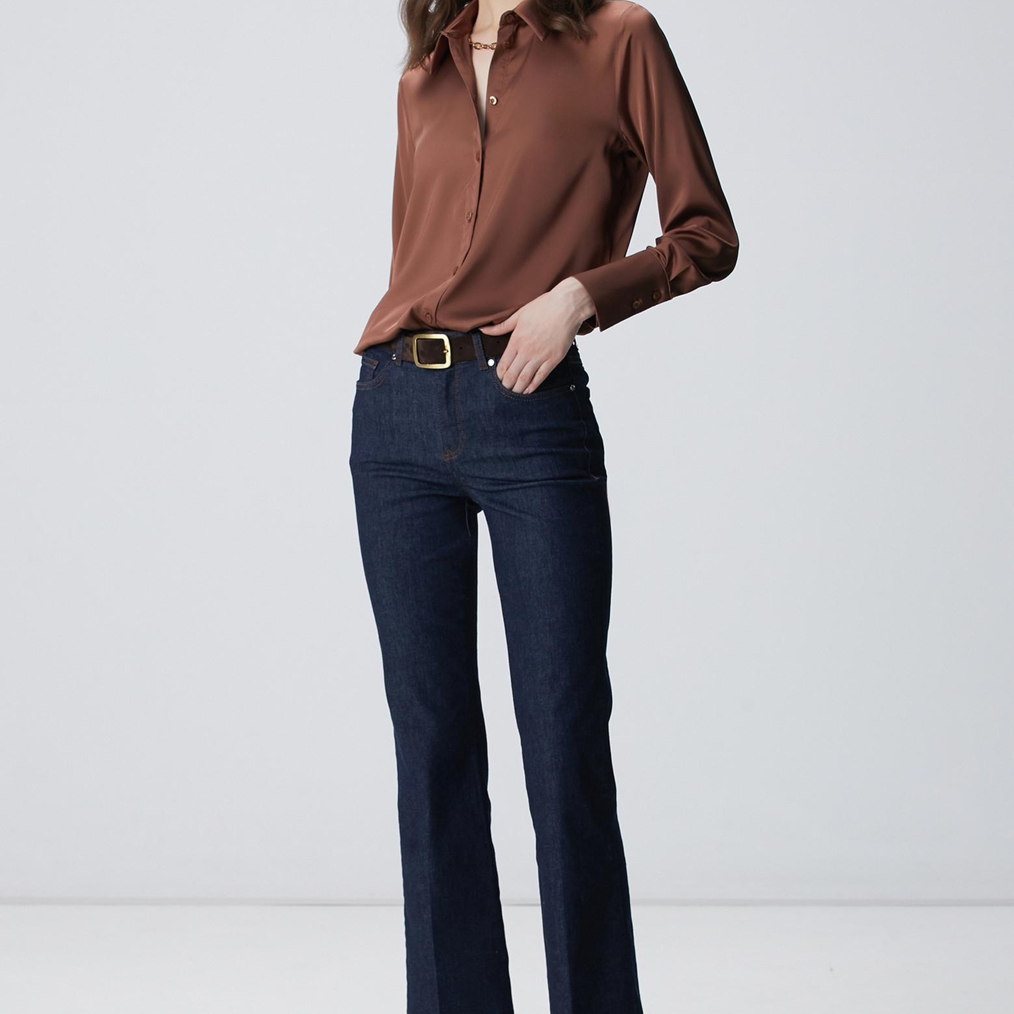 Network Kadın Kahverengi Geniş Manşetli Saten Gömlek