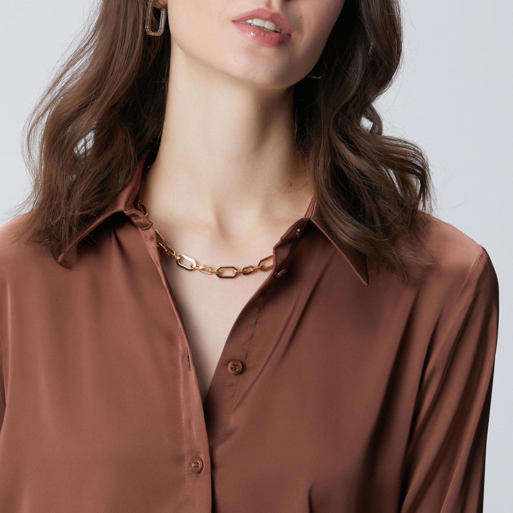 Network Kadın Kahverengi Geniş Manşetli Saten Gömlek