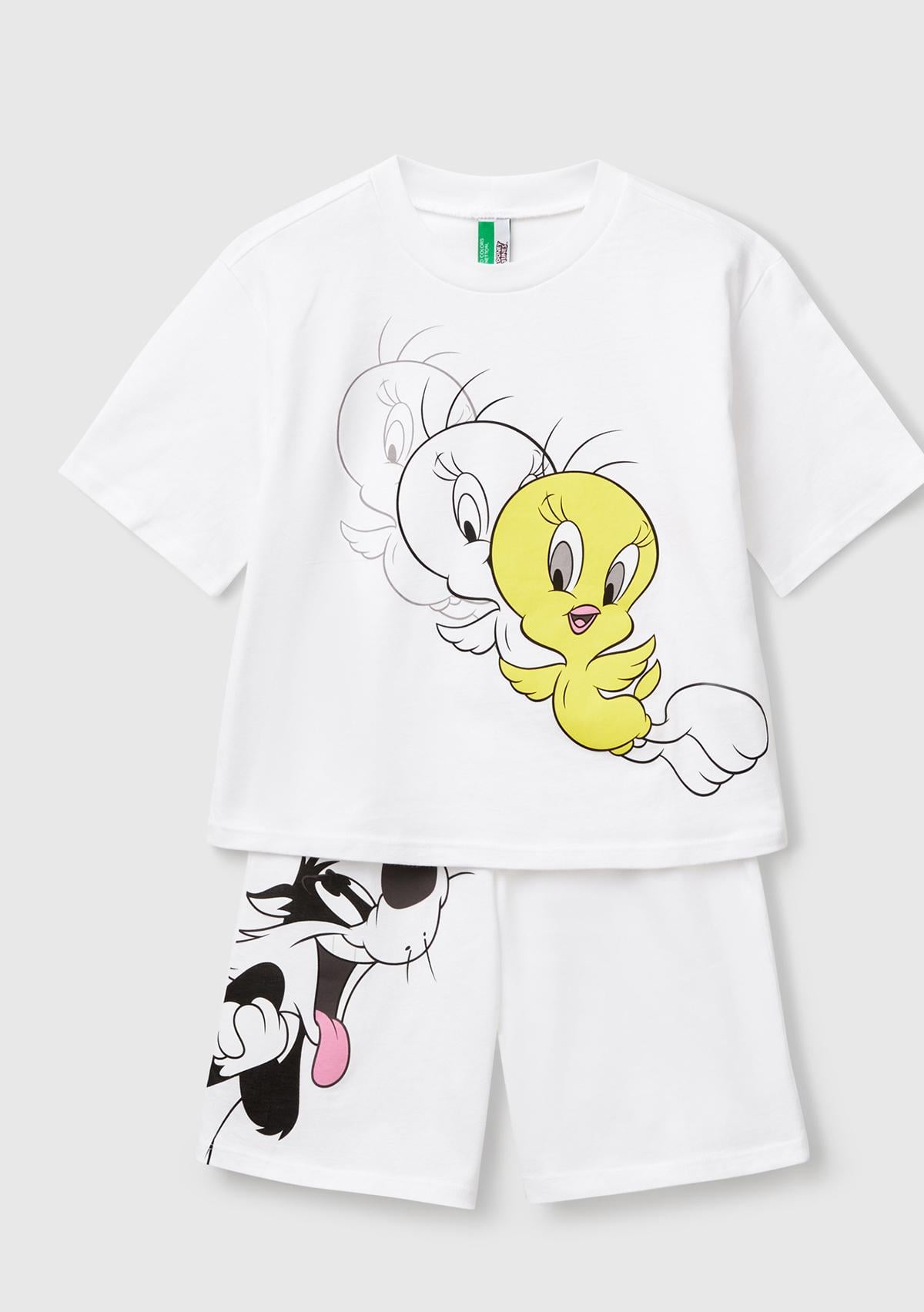  Kız Çocuk Beyaz Looney Tunes Baskılı T-Shirt ve Şort Pijama Takımı