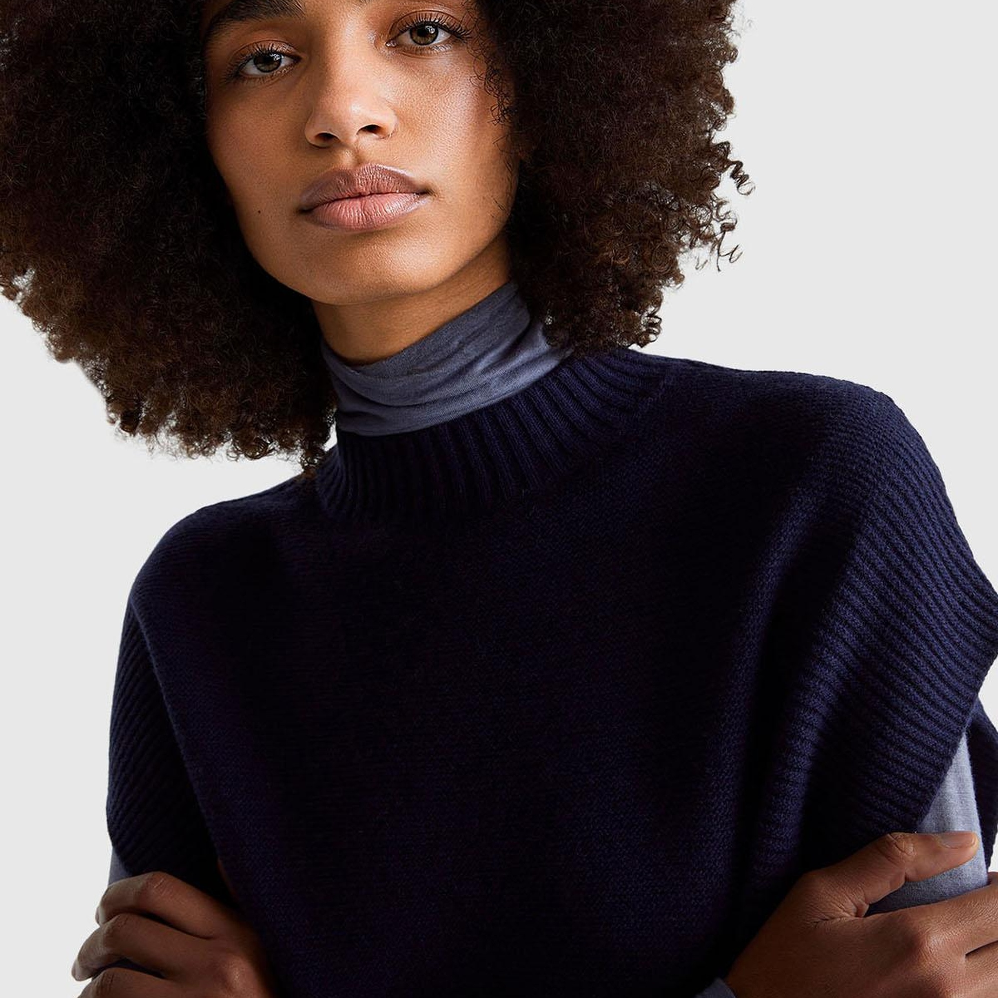 Kadın Lacivert Yün Karışımlı Ribana Detaylı Yırtmaçlı Kolsuz Kazak