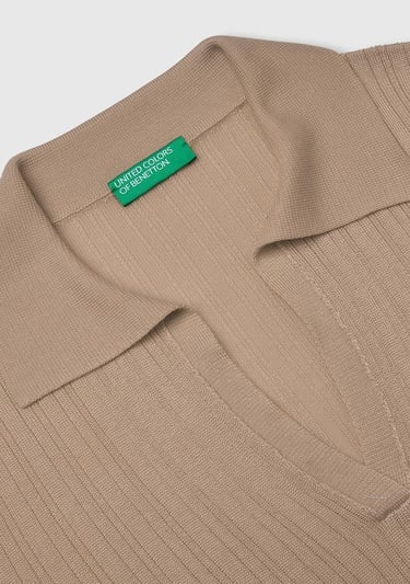  Kadın Bej %100 Liyosel Nervür Detaylı Kısa Kollu Polo Yaka Kazak