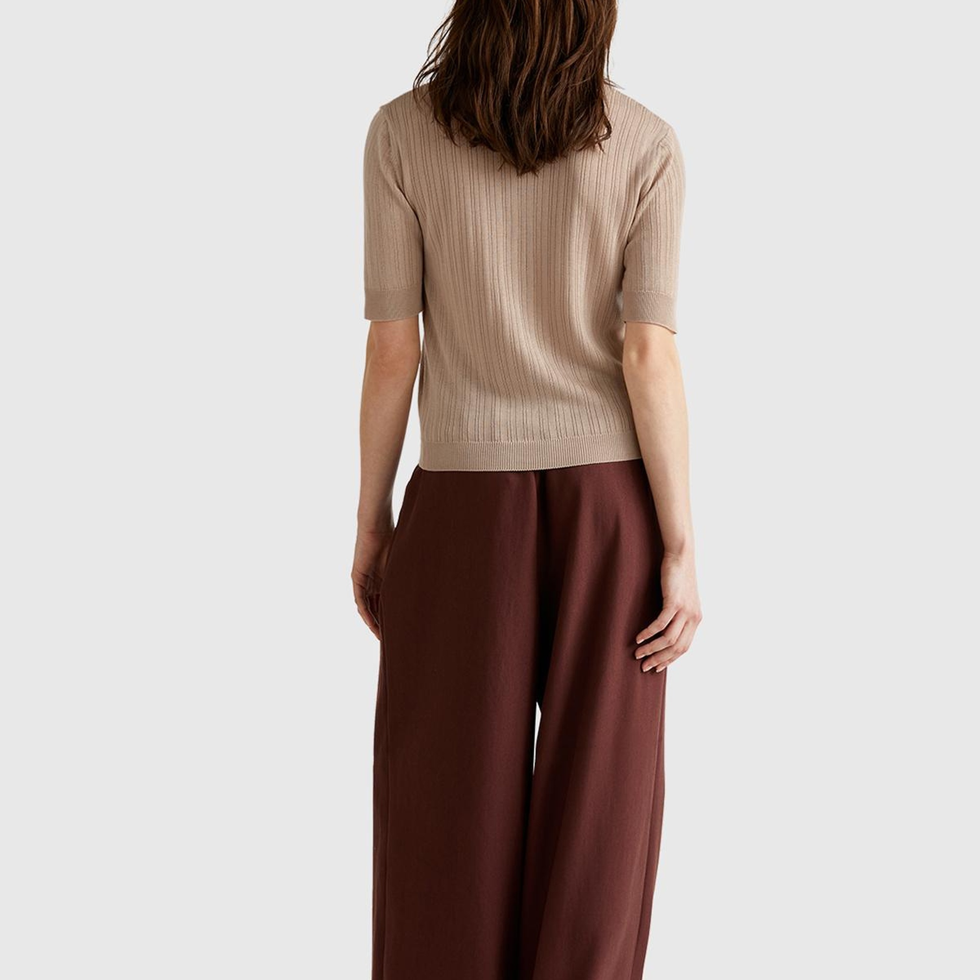 Kadın Bej %100 Liyosel Nervür Detaylı Kısa Kollu Polo Yaka Kazak