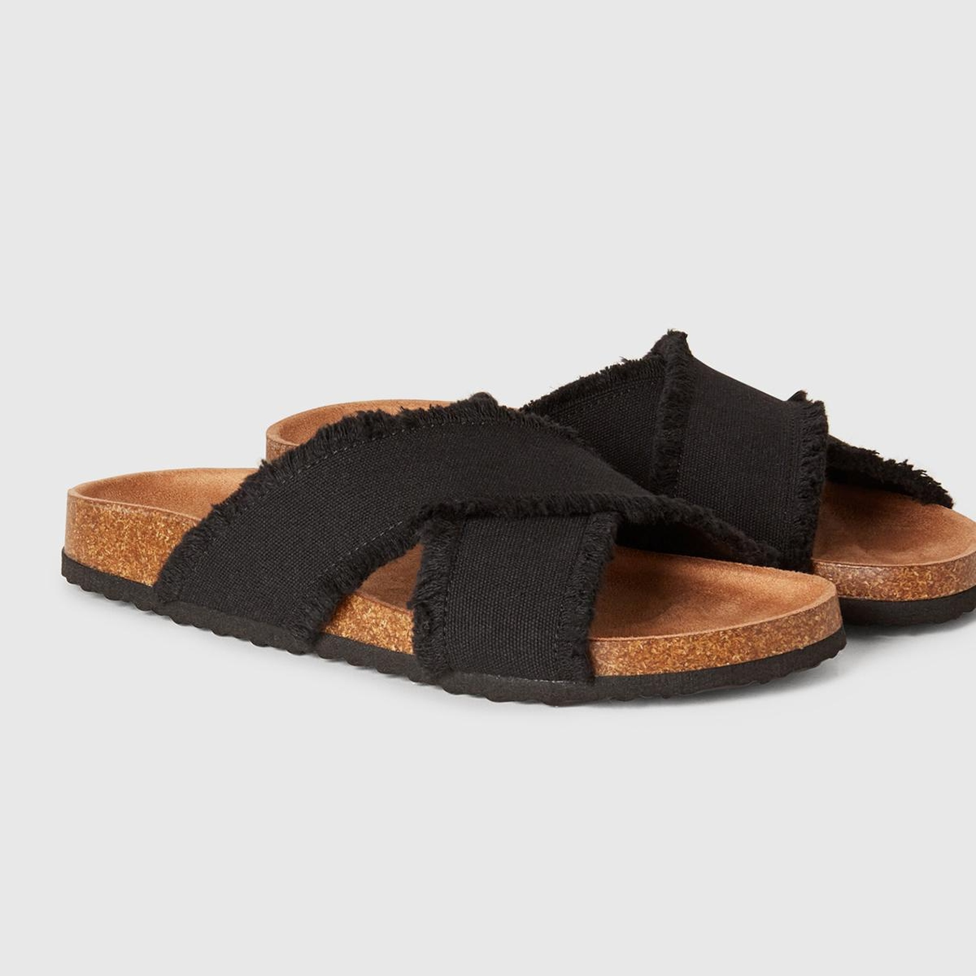 Kadın Siyah Çapraz Bantlı Plaj Terliği