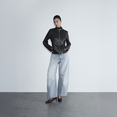  DESA Kadın Siyah Hakim Yakalı Fit Deri Ceket