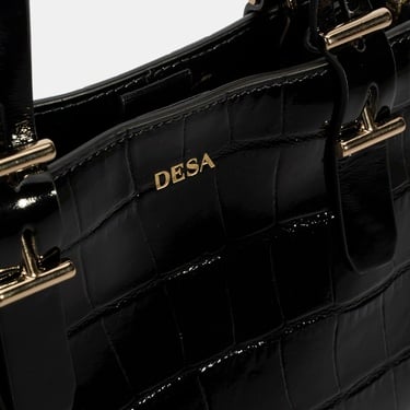  Kadın Siyah Kroko Baskılı Rugan Deri El Çantası