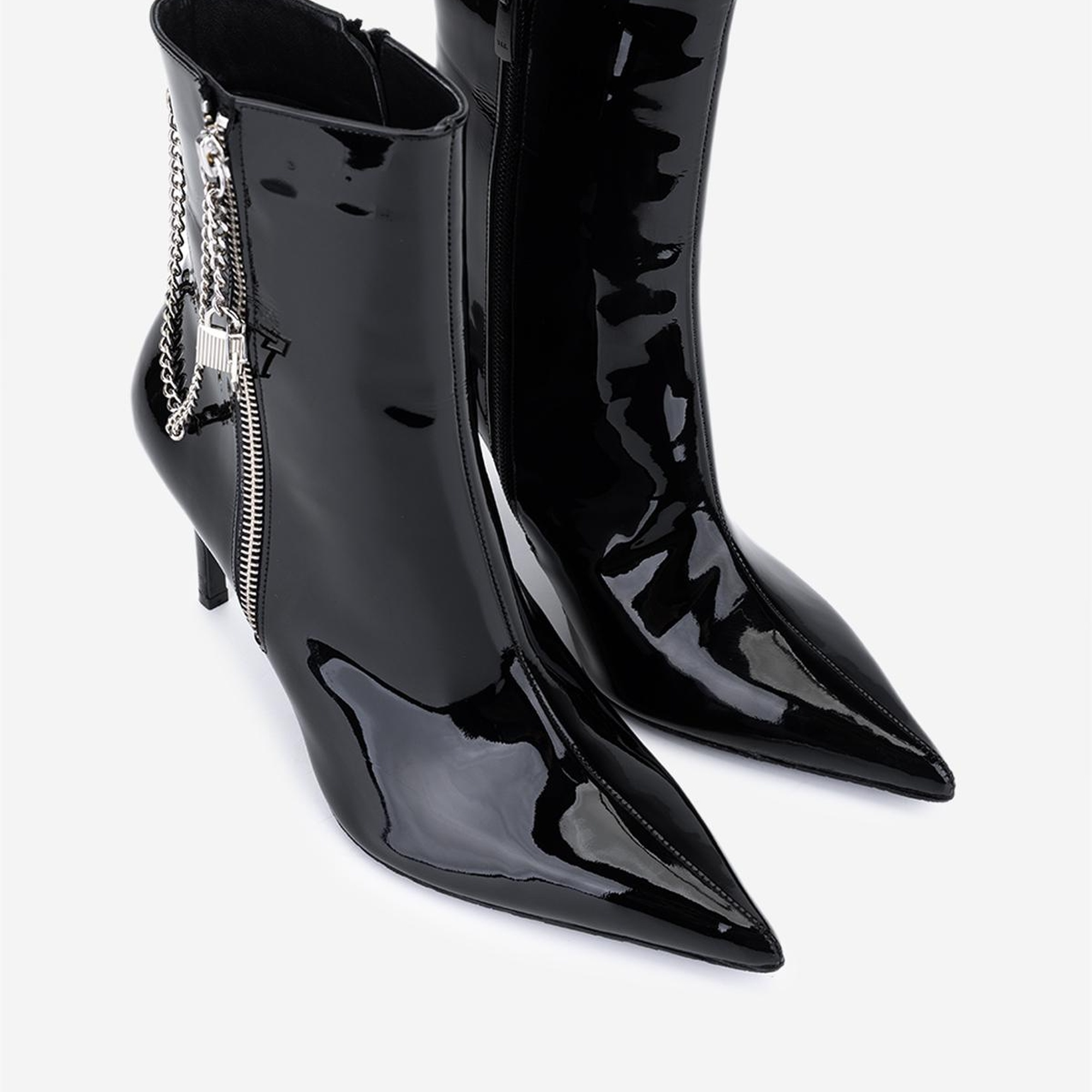 Valmenti Kadın Hakiki Deri Siyah Rugan Topuklu Bot