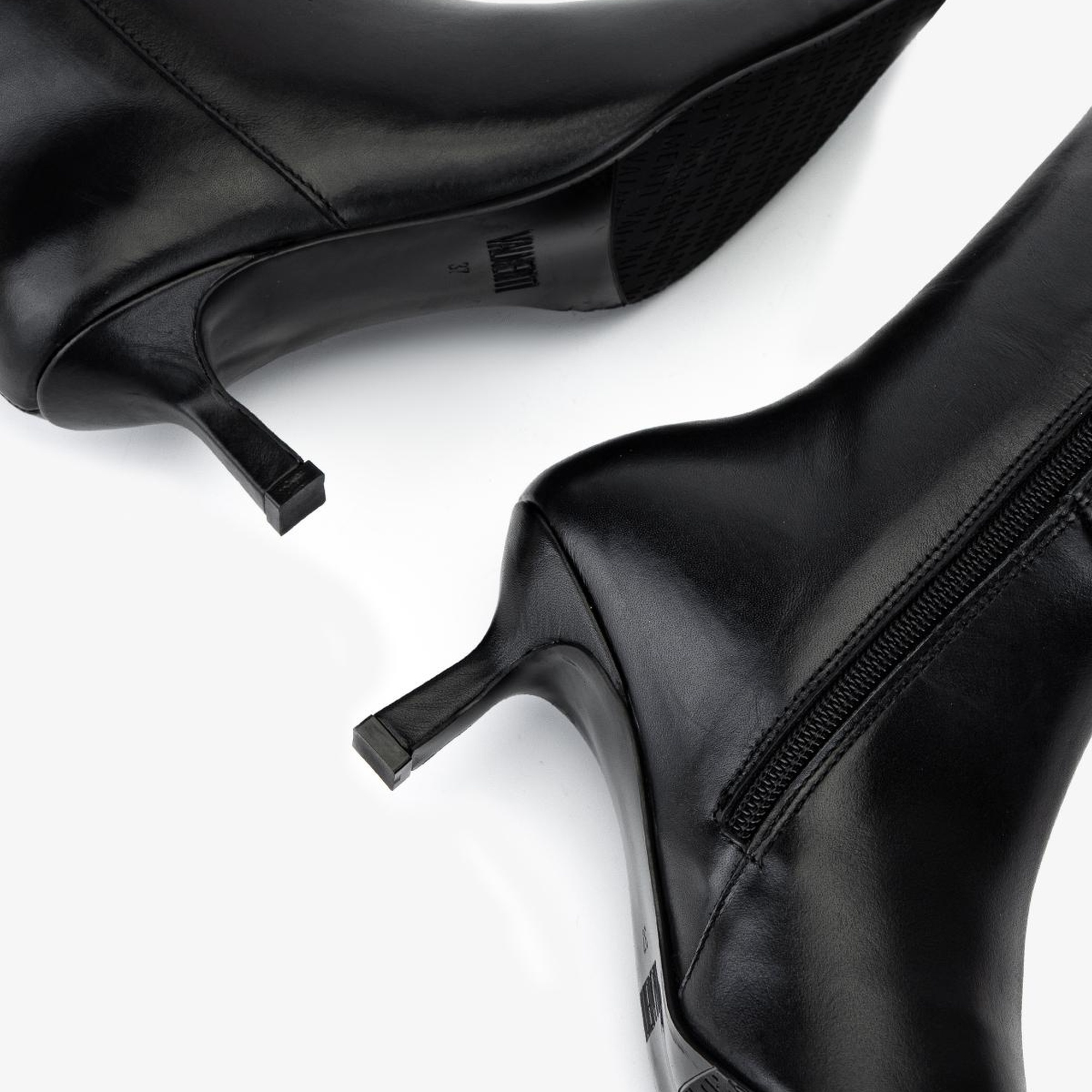 Valmenti Kadın Hakiki Deri Siyah Deri Klasik Çizme