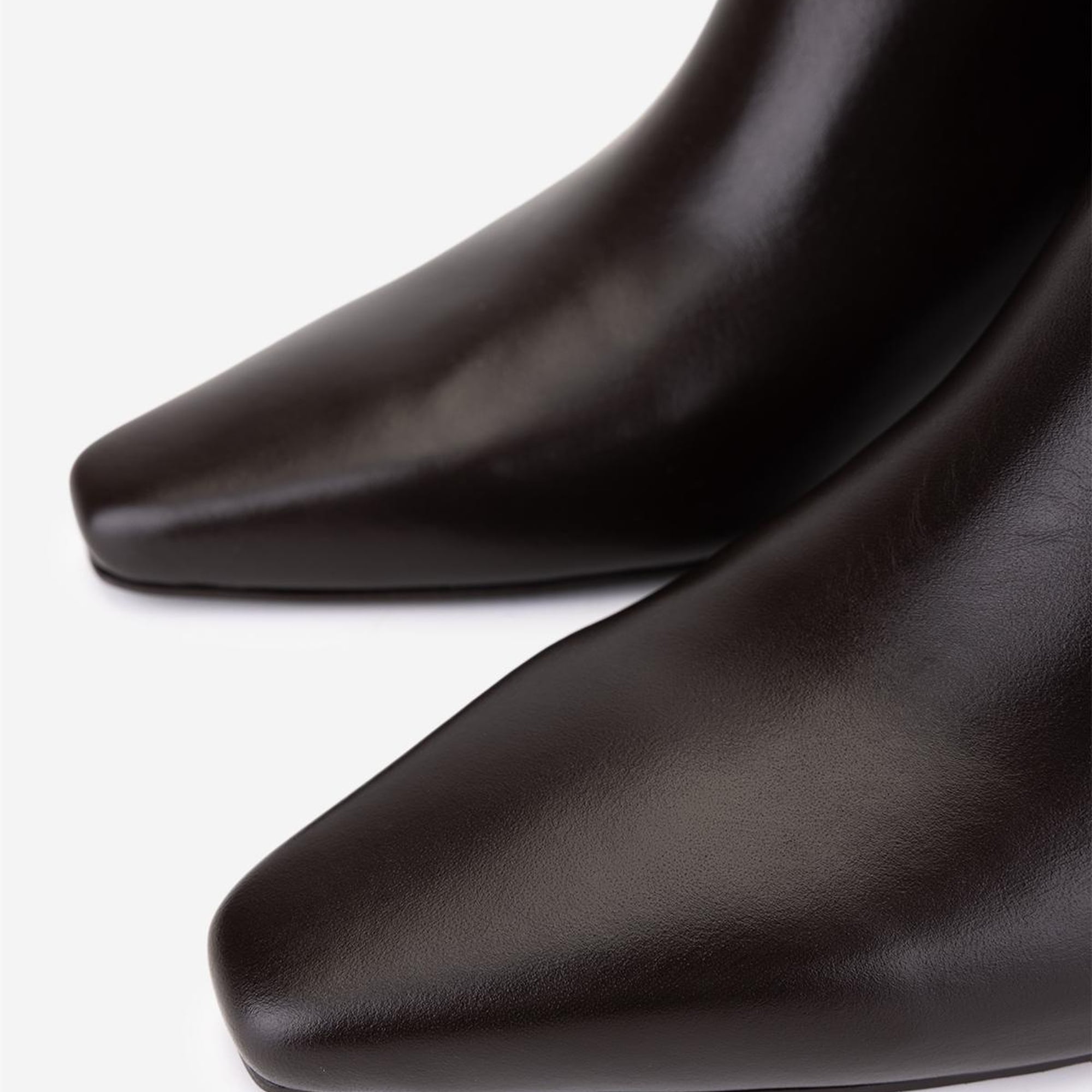 Valmenti Kadın Hakiki Deri Kahverengi Topuklu Çizme