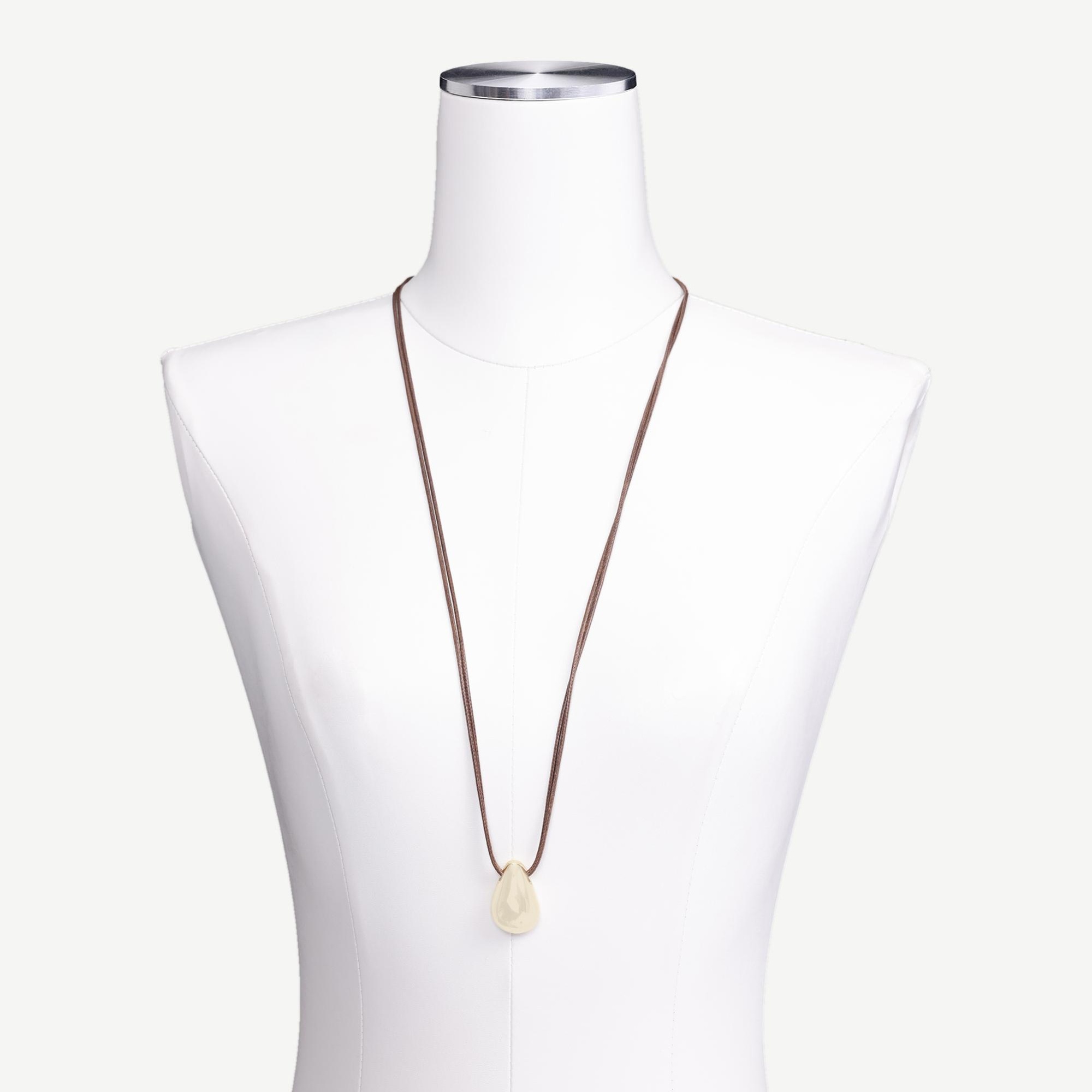 YARGICI Metal Uç Detaylı Uzun Kolye