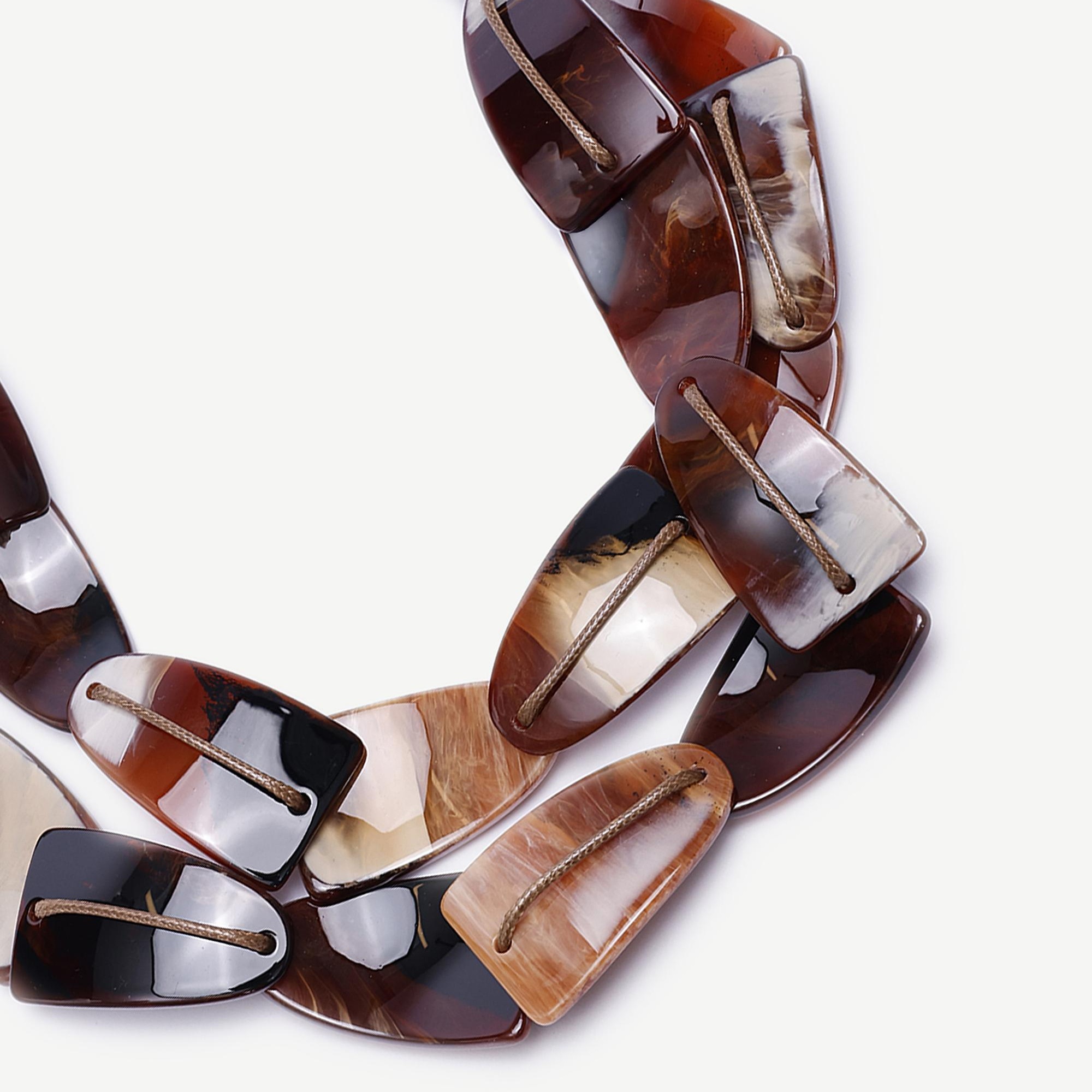 YARGICI Akrilik Kolye