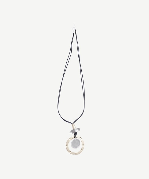  YARGICI Metal Uç Detaylı Uzun Kolye