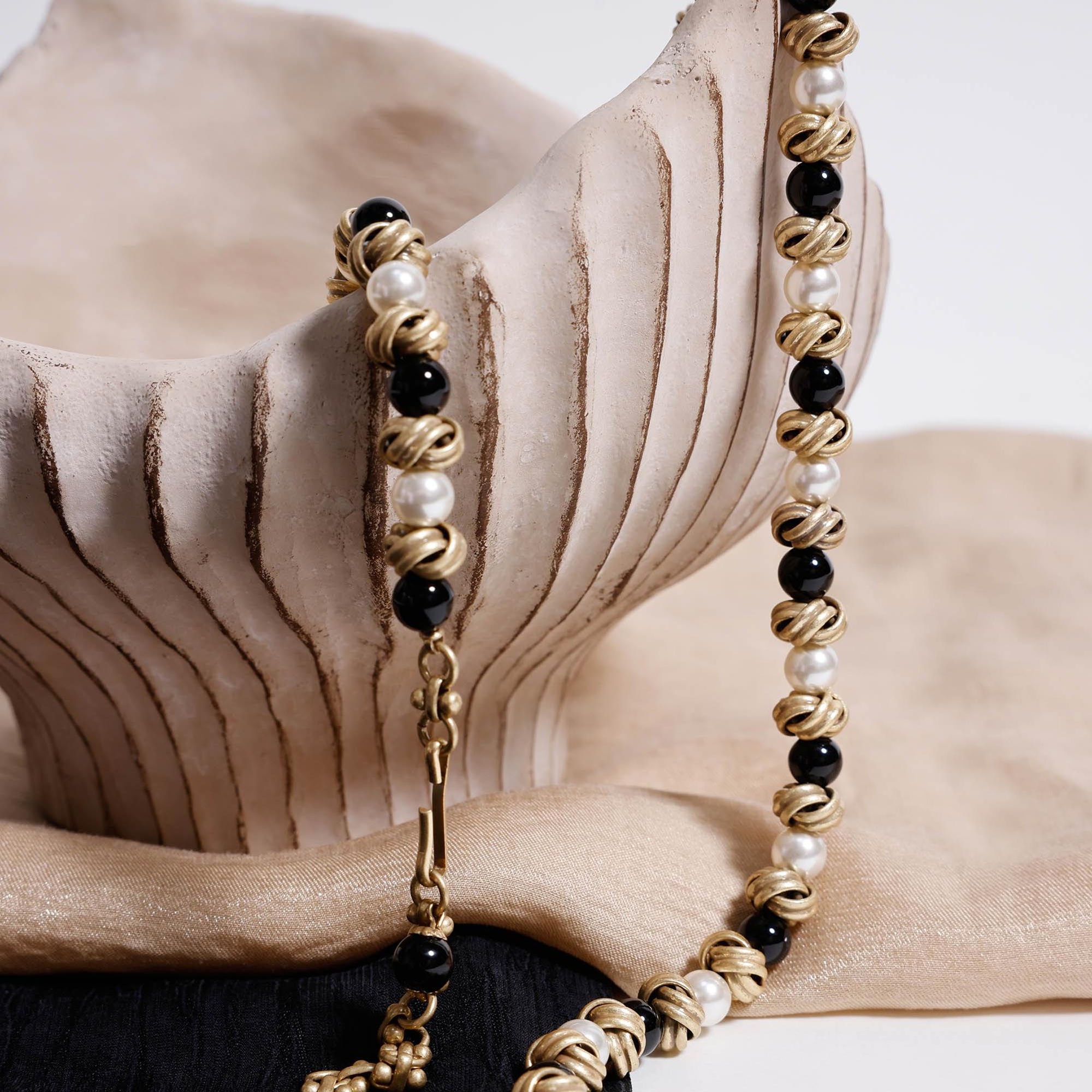 YARGICI İnci Detaylı Kolye