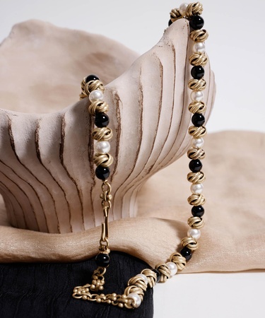  YARGICI İnci Detaylı Kolye