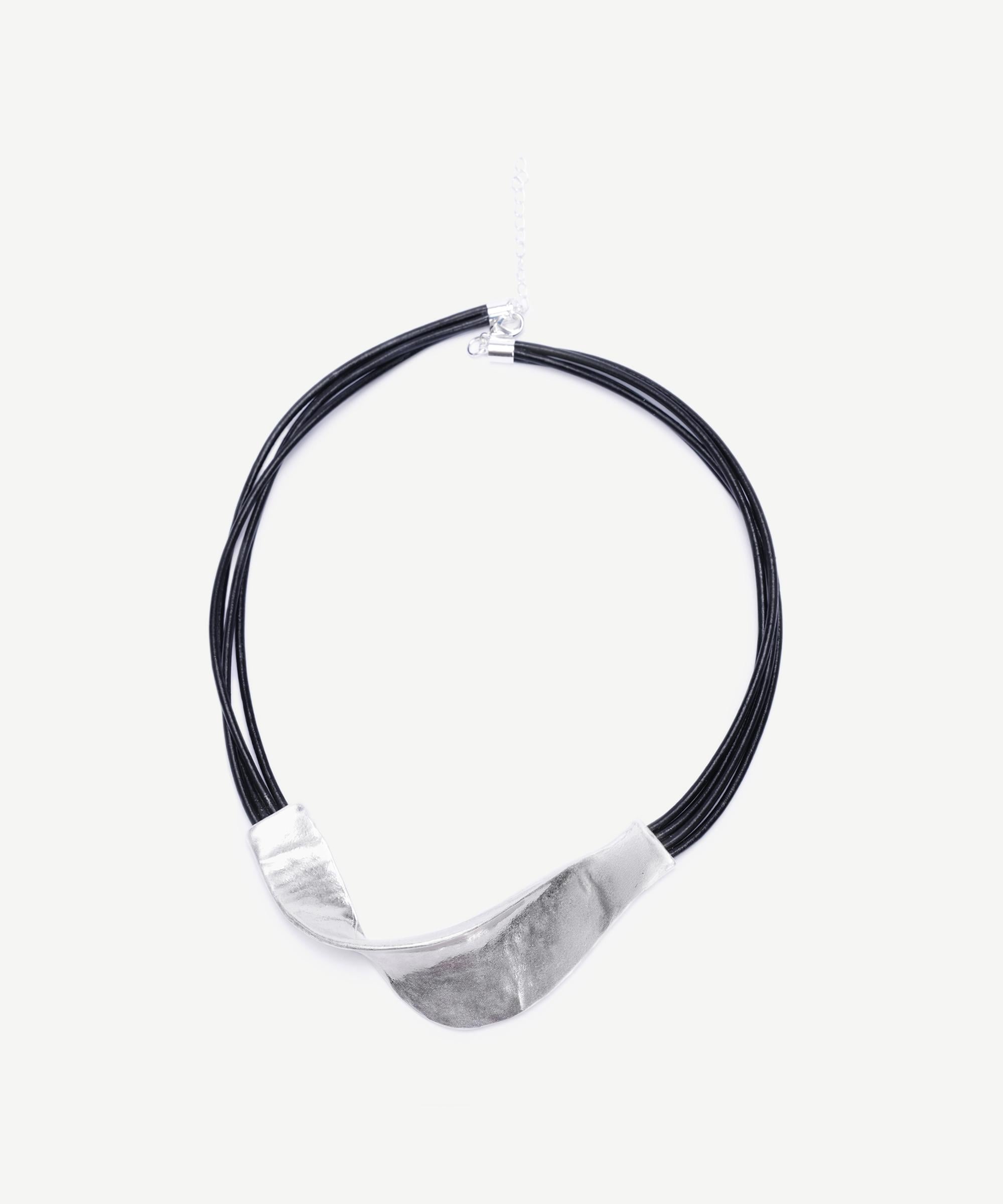  YARGICI Metal Uç Detaylı Kolye