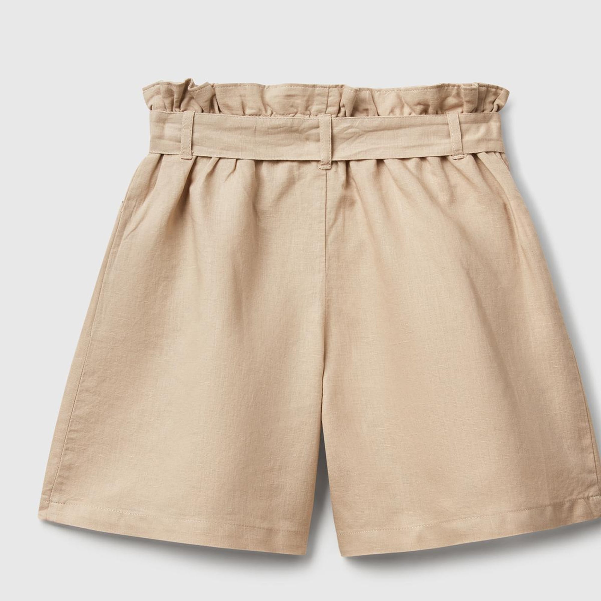 Kız Çocuk Bej Keten Karışımlı Beli Kuşaklı Wide Fit Bermuda Şort