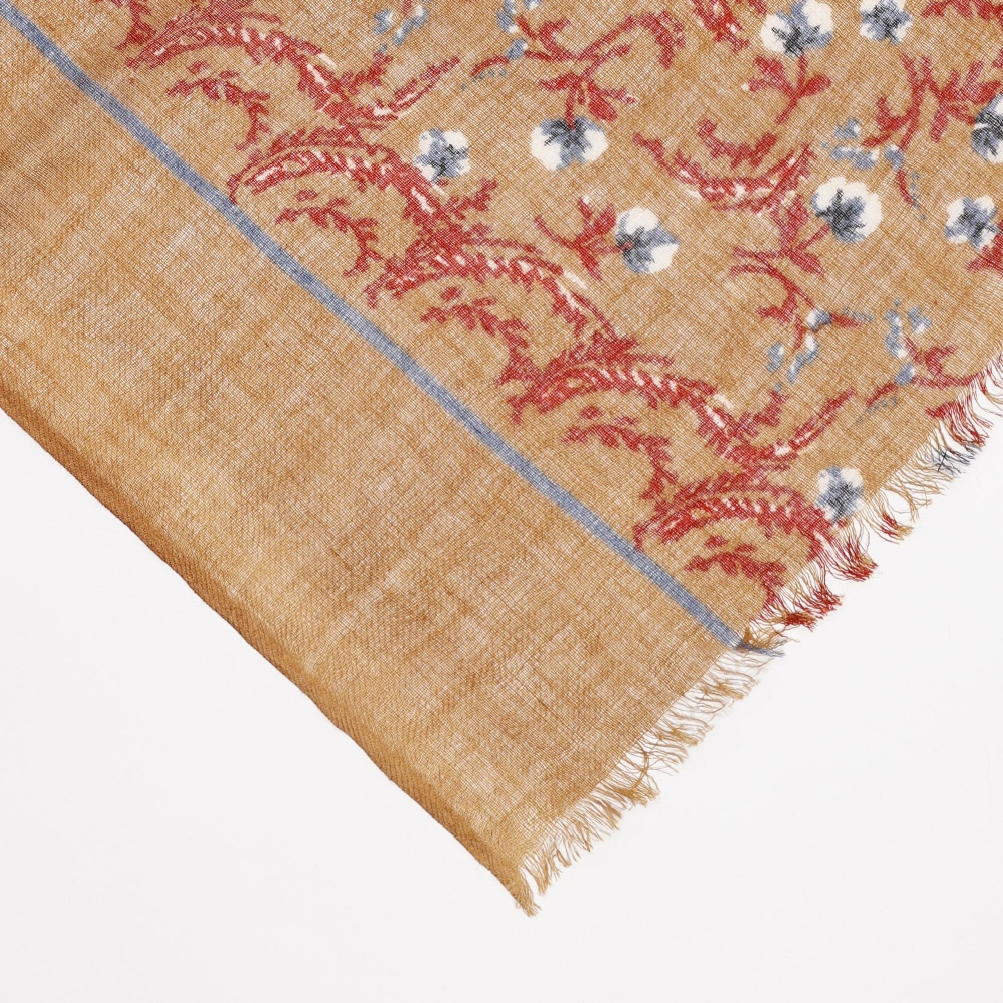 YARGICI Çiçek Desenli Yün Şal