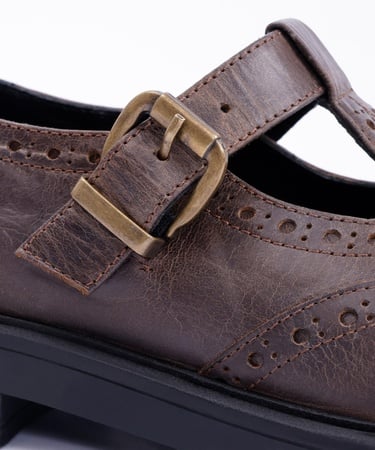  YARGICI Zımba Detaylı Deri Düz Ayakkabı