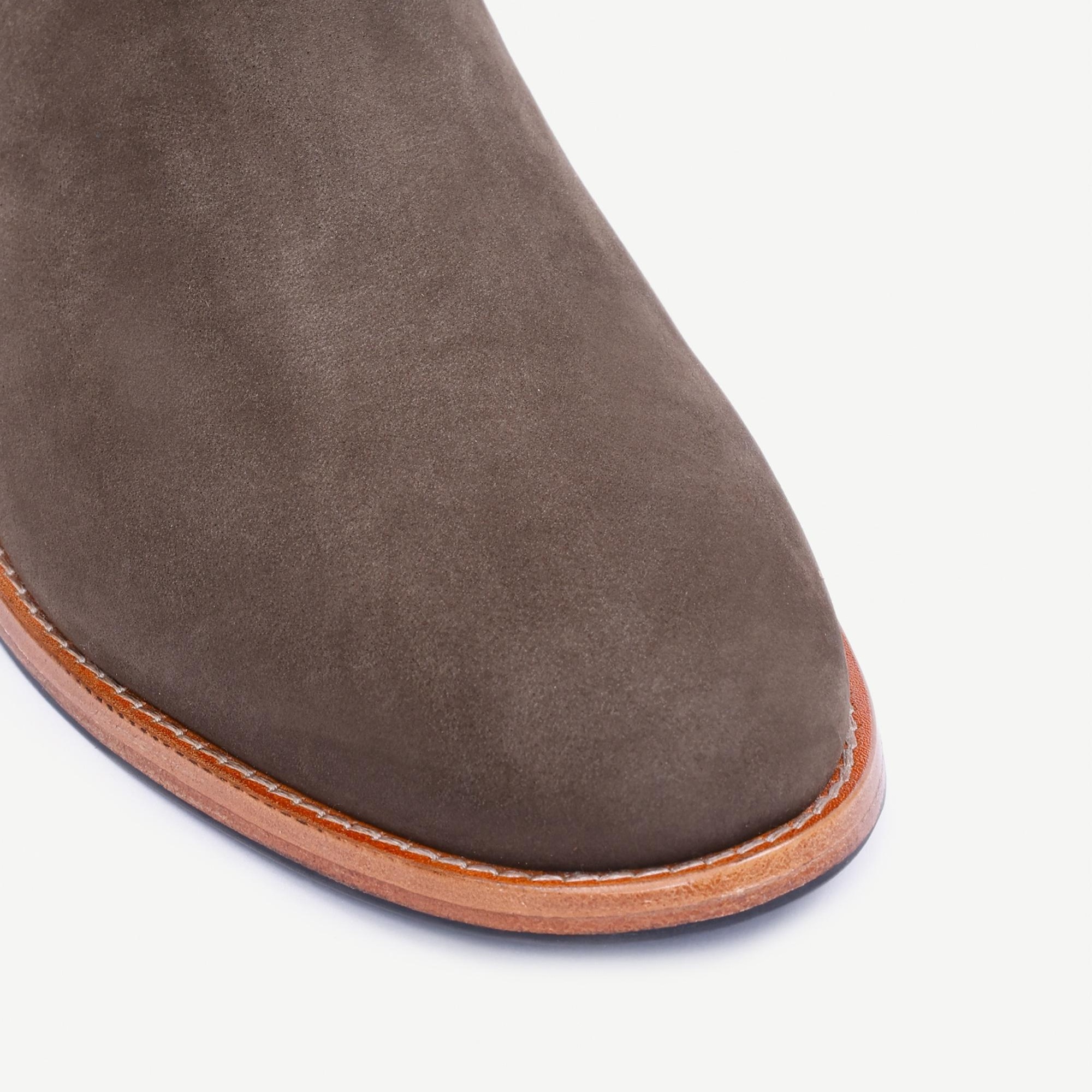 YARGICI Lastikli Deri Çizme