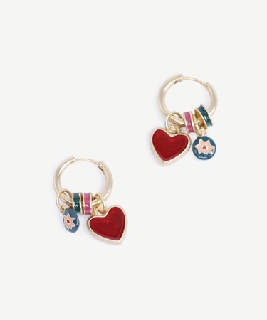  YARGICI Charm Detaylı Küpe