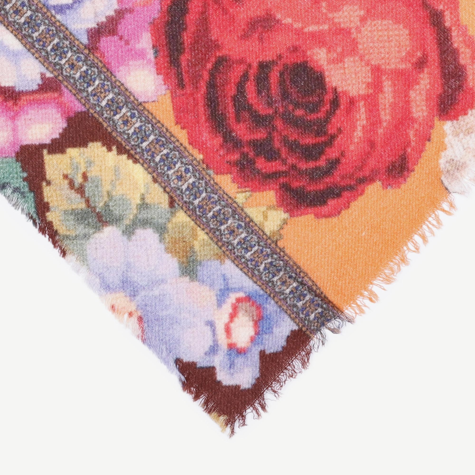 YARGICI Çiçek Desenli Yün Şal