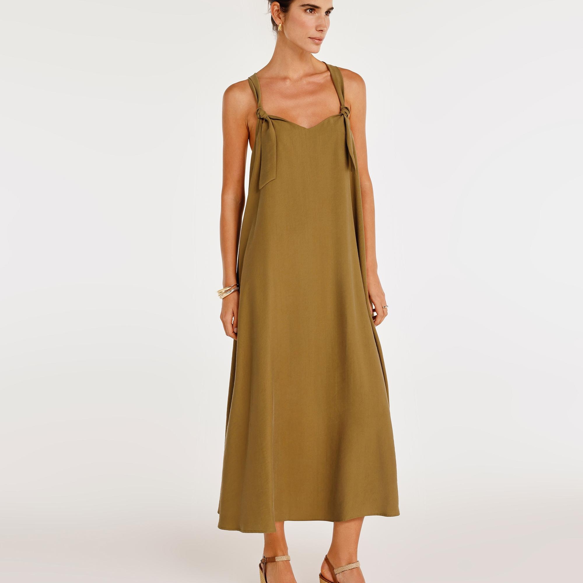 YARGICI Düğüm Askı Detaylı V Yaka Uzun Boy Elbise