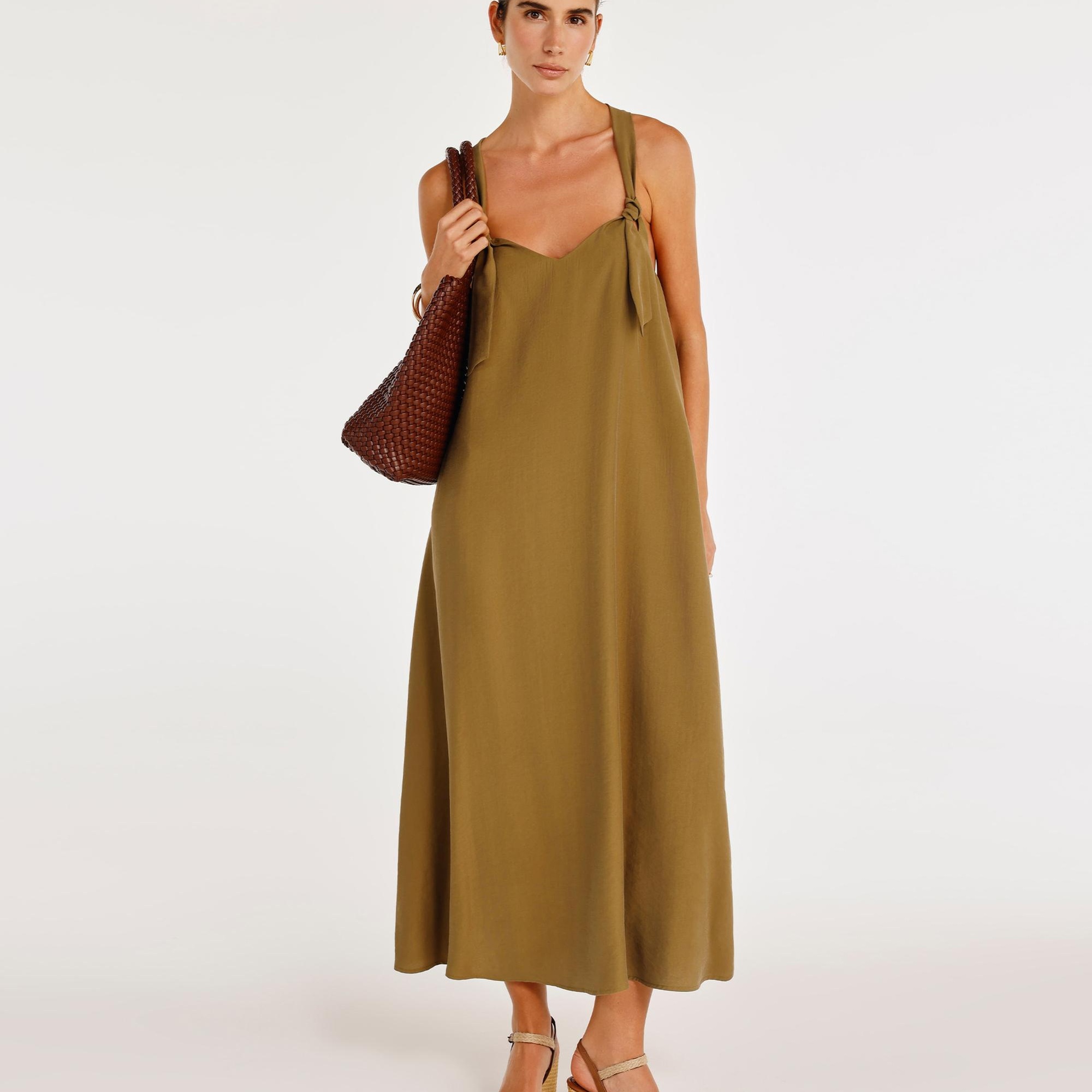 YARGICI Düğüm Askı Detaylı V Yaka Uzun Boy Elbise