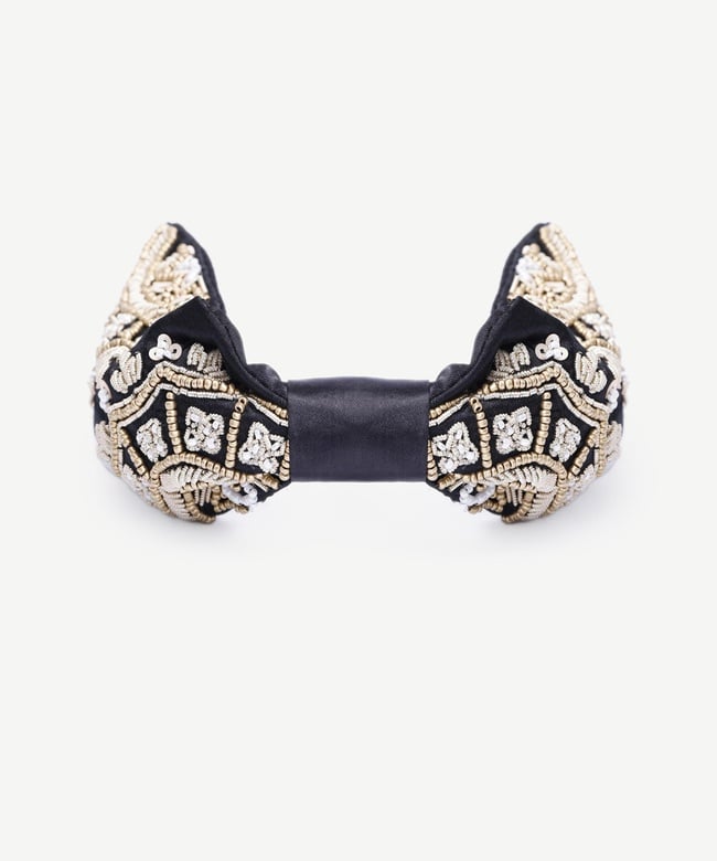  YARGICI Boncuk Detaylı Saten Taç