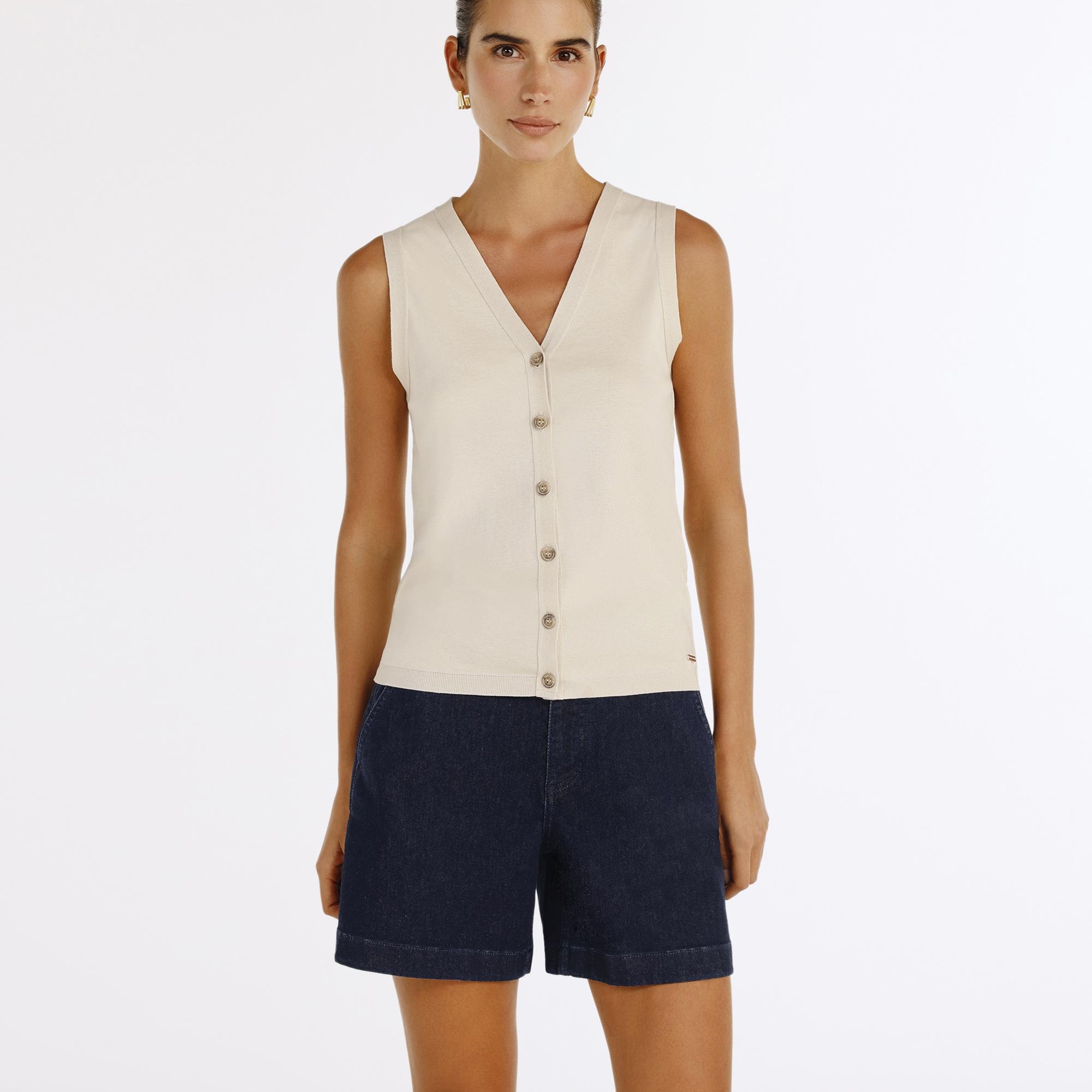 YARGICI V Yaka Önden Düğmeli Hırka