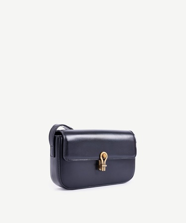  YARGICI Deri Görünümlü Toka Detaylı Omuz Çantası