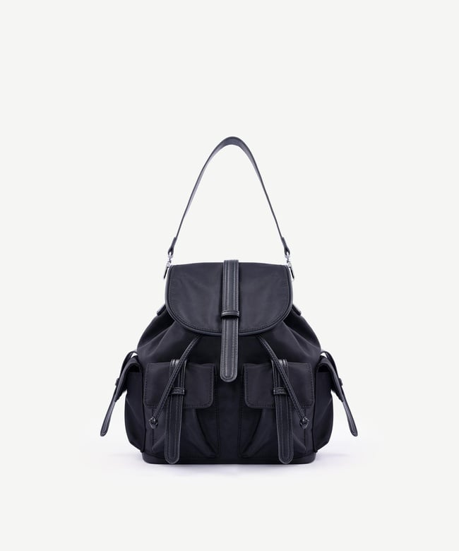  YARGICI Çift Cepli Sırt Çantası