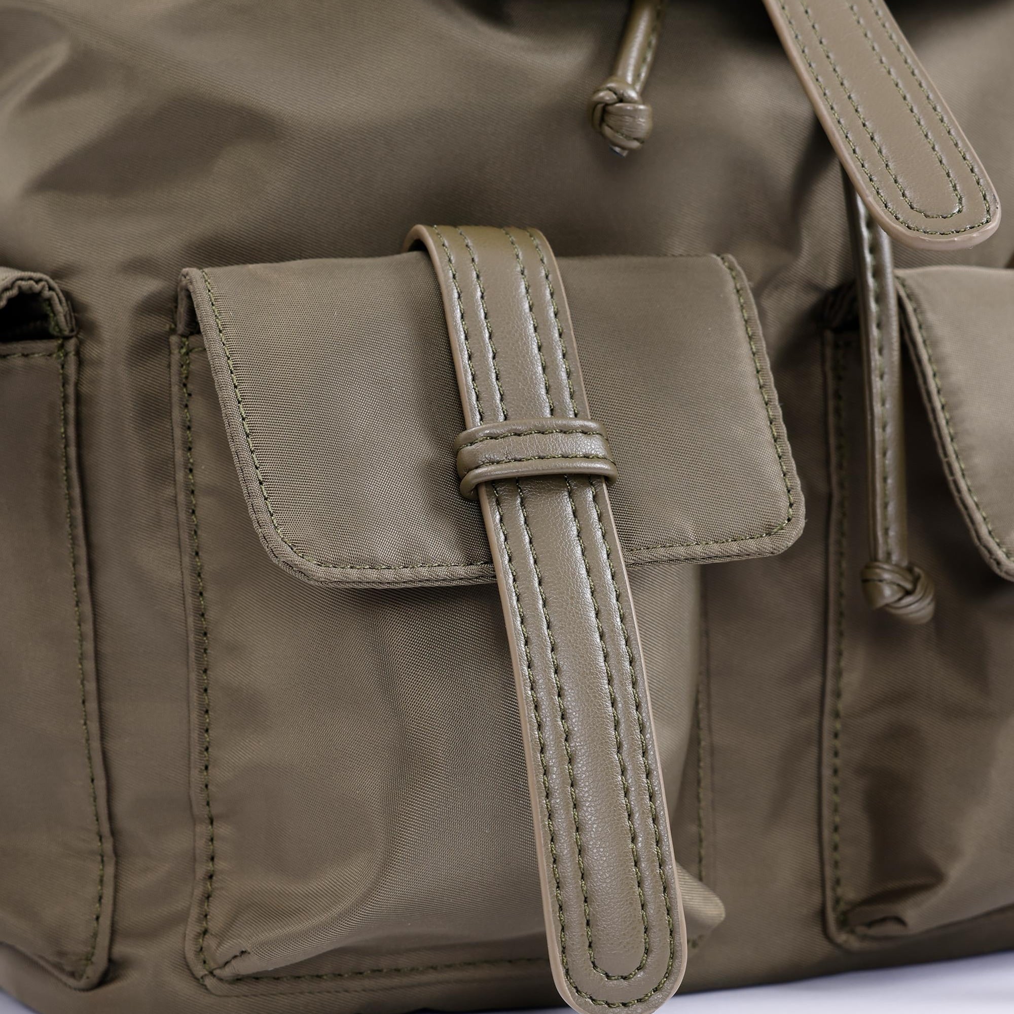 YARGICI Çift Cepli Sırt Çantası