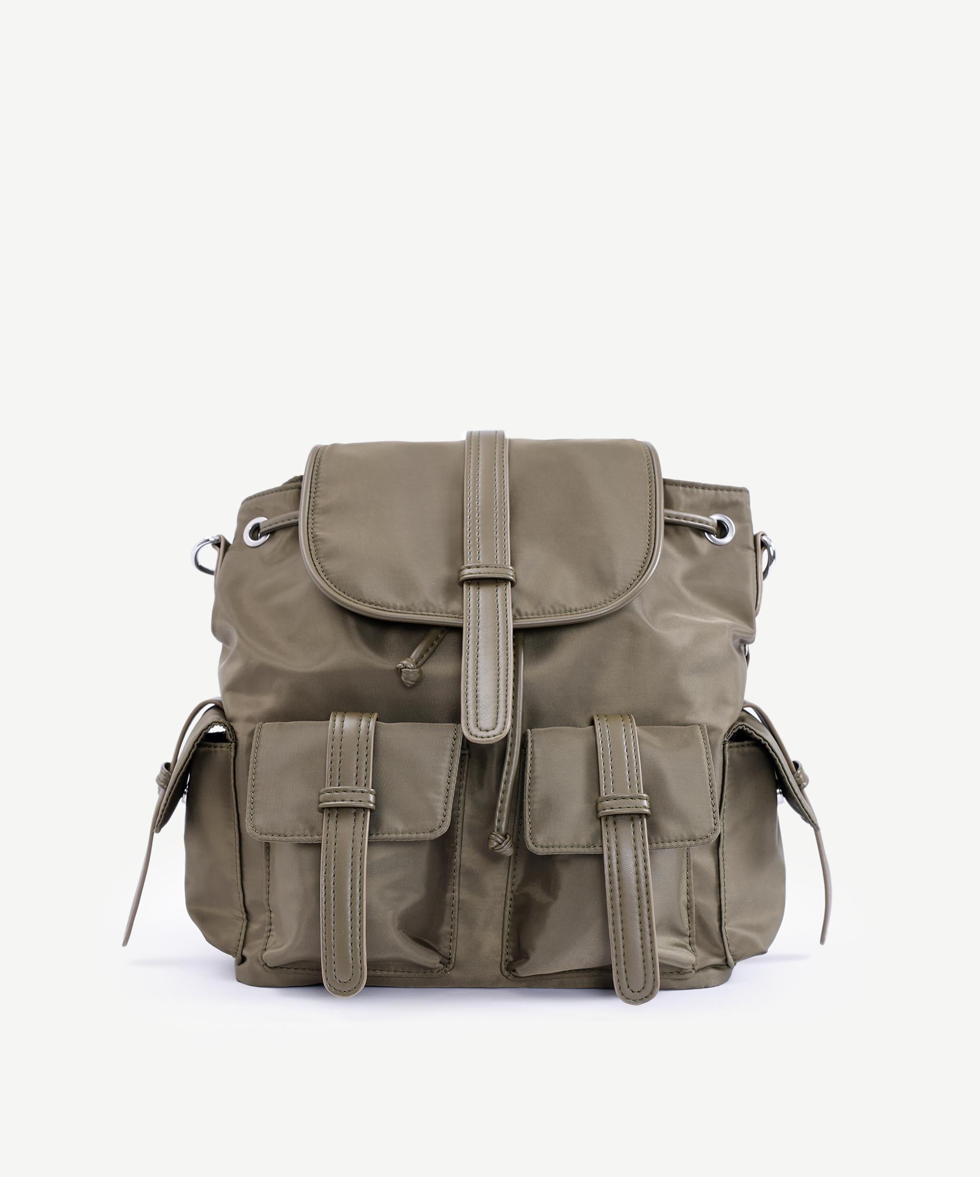  YARGICI Çift Cepli Sırt Çantası