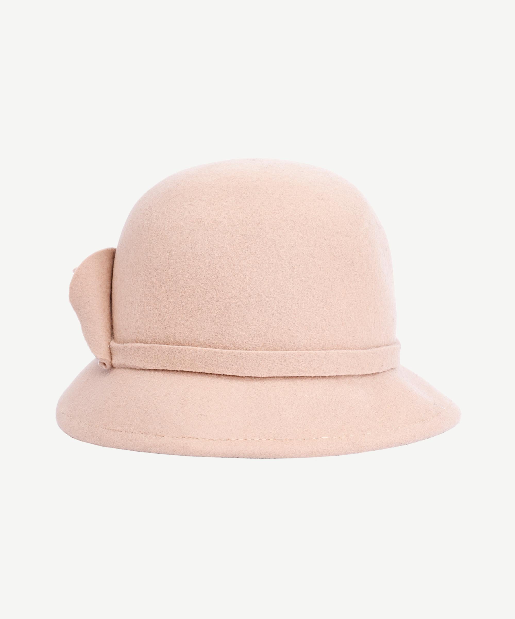  YARGICI Çiçek Detaylı Yün Kloşe Şapka