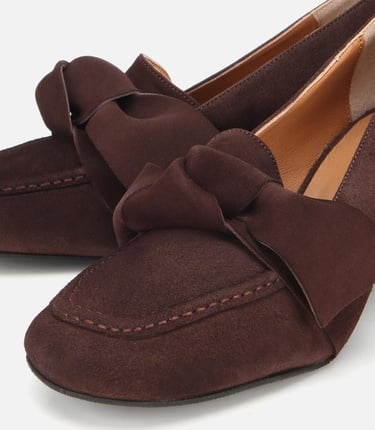  Kadın Süet Kahverengi Fiyonk Detaylı Kalın Topuklu Ayakkabı