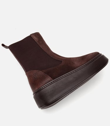  Kadın Süet Deri Kahverengi Lastik Detaylı Kalın Tabanlı Düz Bot