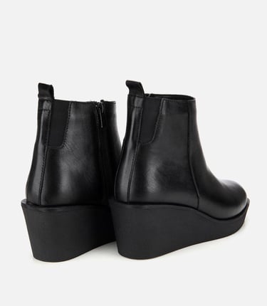  Kadın Deri Siyah Hafif Dolgu Bilekte Topuklu Bot