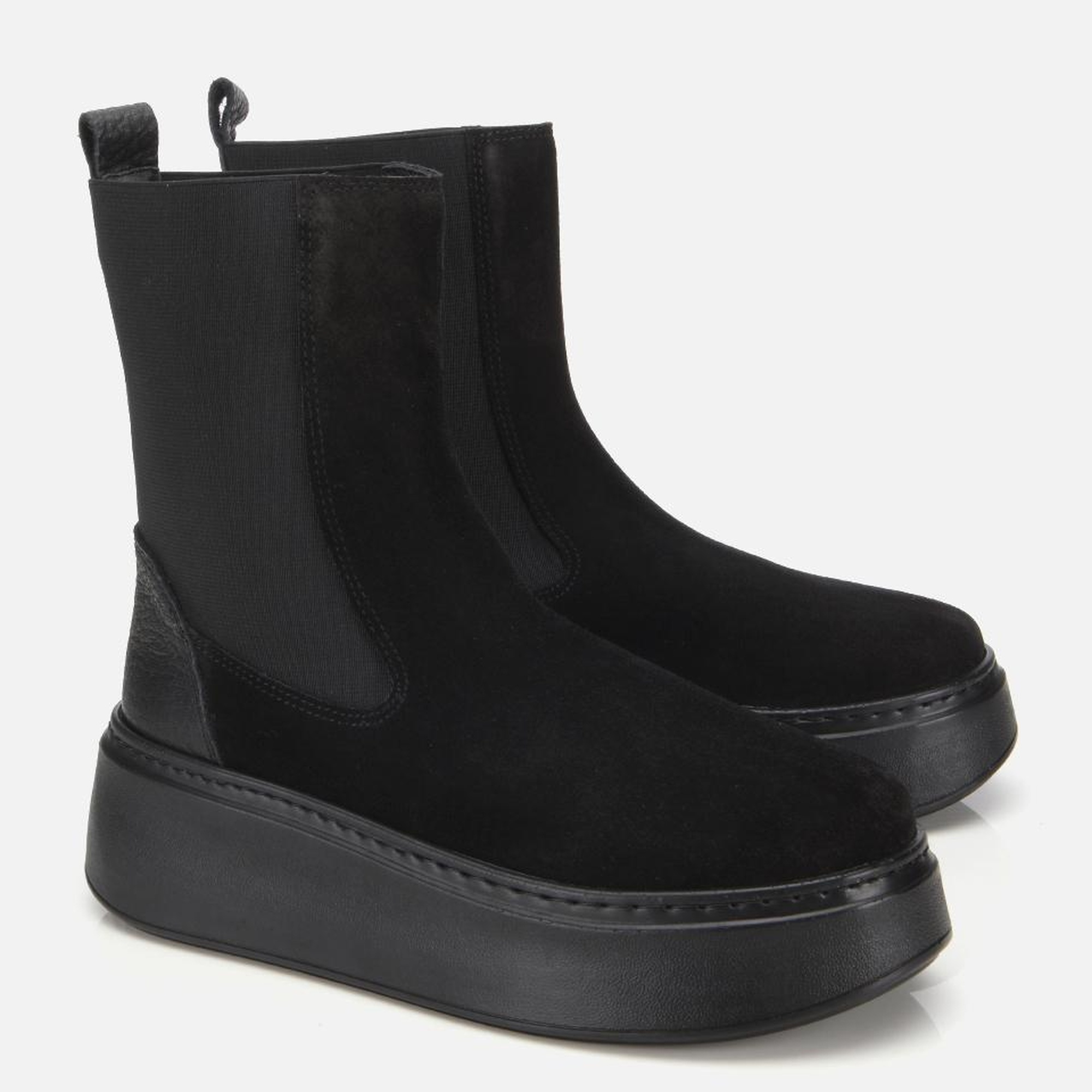 Kadın Süet Deri Siyah Lastik Detaylı Kalın Tabanlı Düz Bot