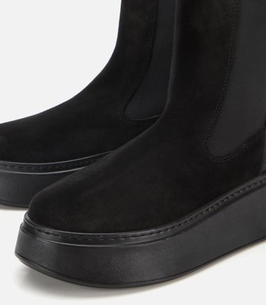  Kadın Süet Deri Siyah Lastik Detaylı Kalın Tabanlı Düz Bot