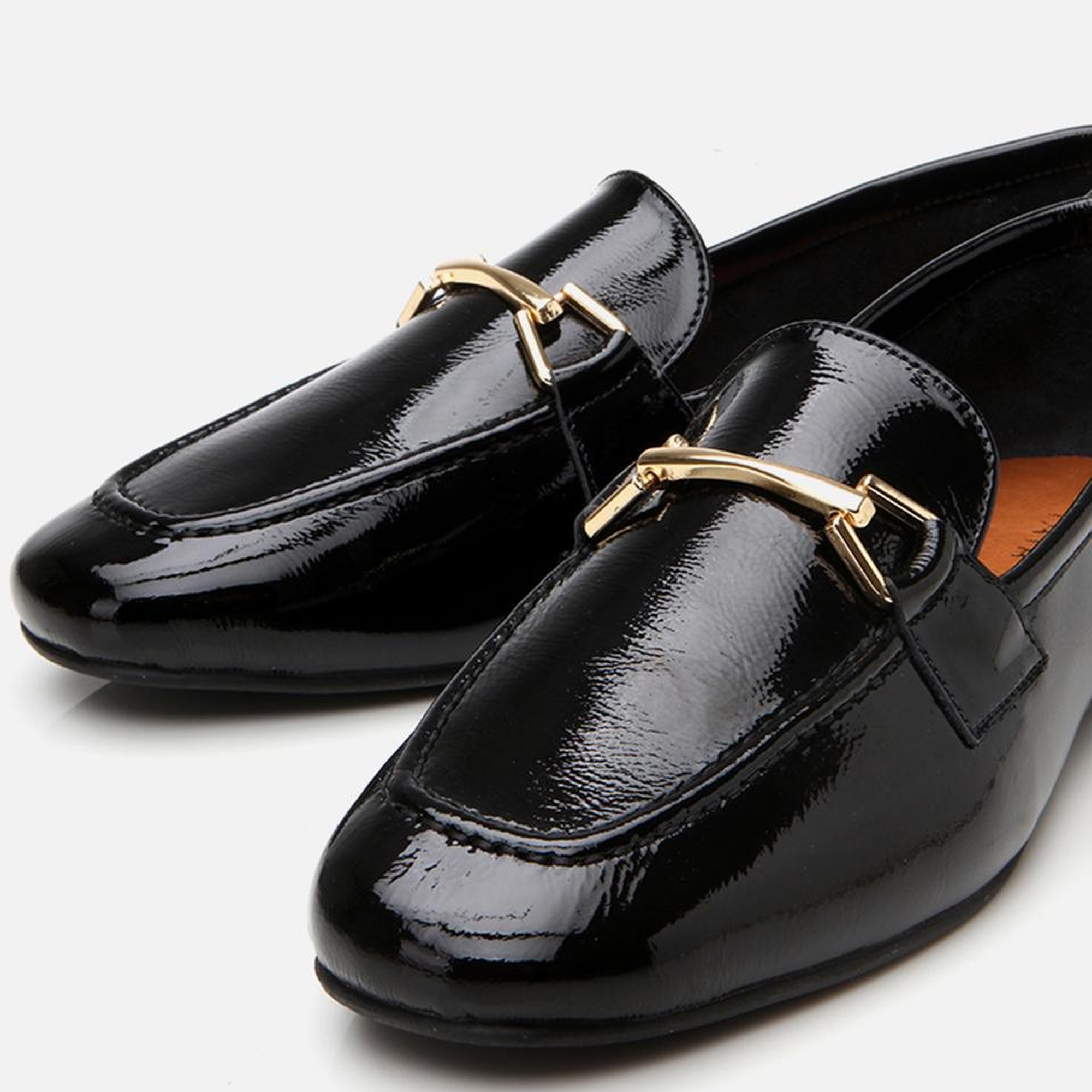 Kadın Deri Siyah Tokalı Loafer