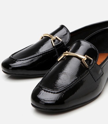  Kadın Deri Siyah Tokalı Loafer