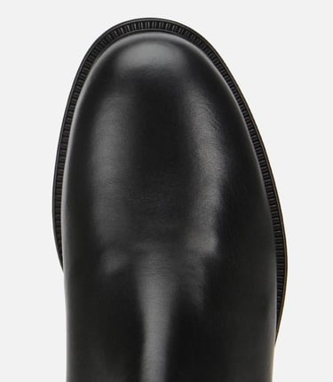  Kadın Deri Siyah Lastik Detaylı Düz Bot