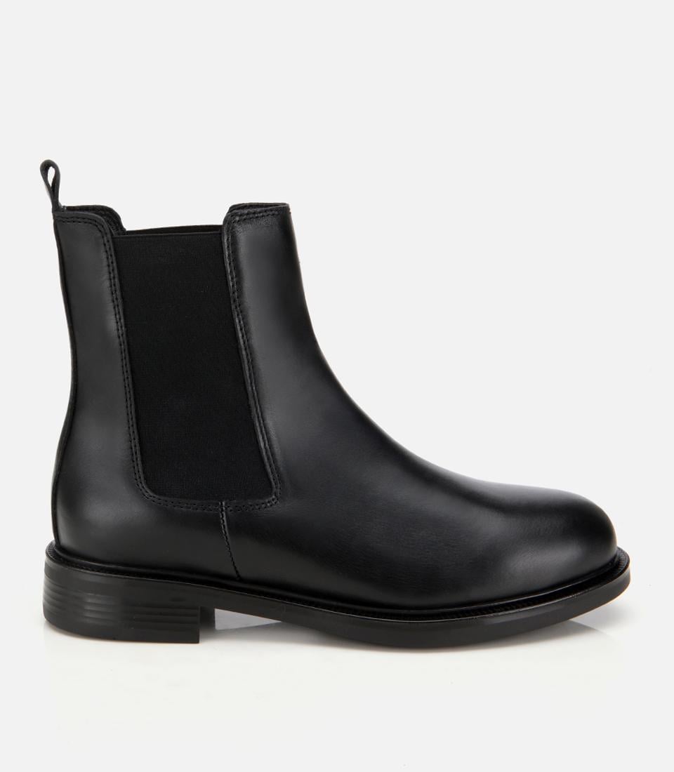  Kadın Deri Siyah Lastik Detaylı Düz Bot