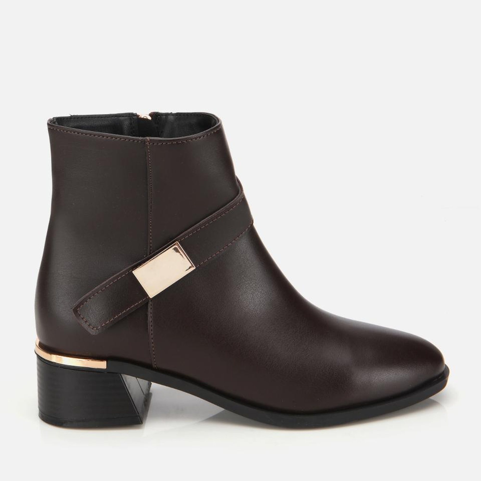 Kadın Kahverengi Metal Detaylı Bilekte Düz Bot