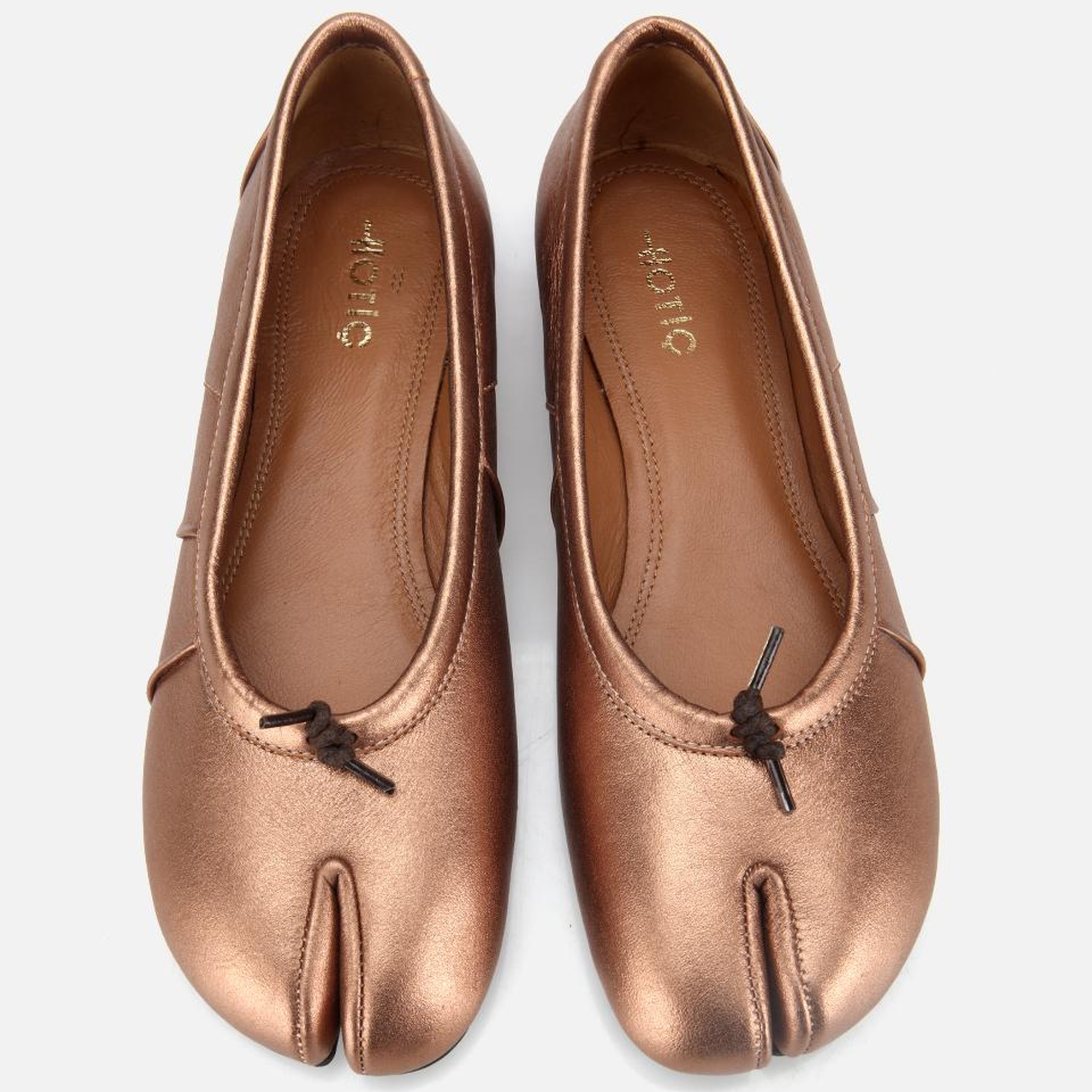 Kadın Deri Bronz Ön Detaylı Babet