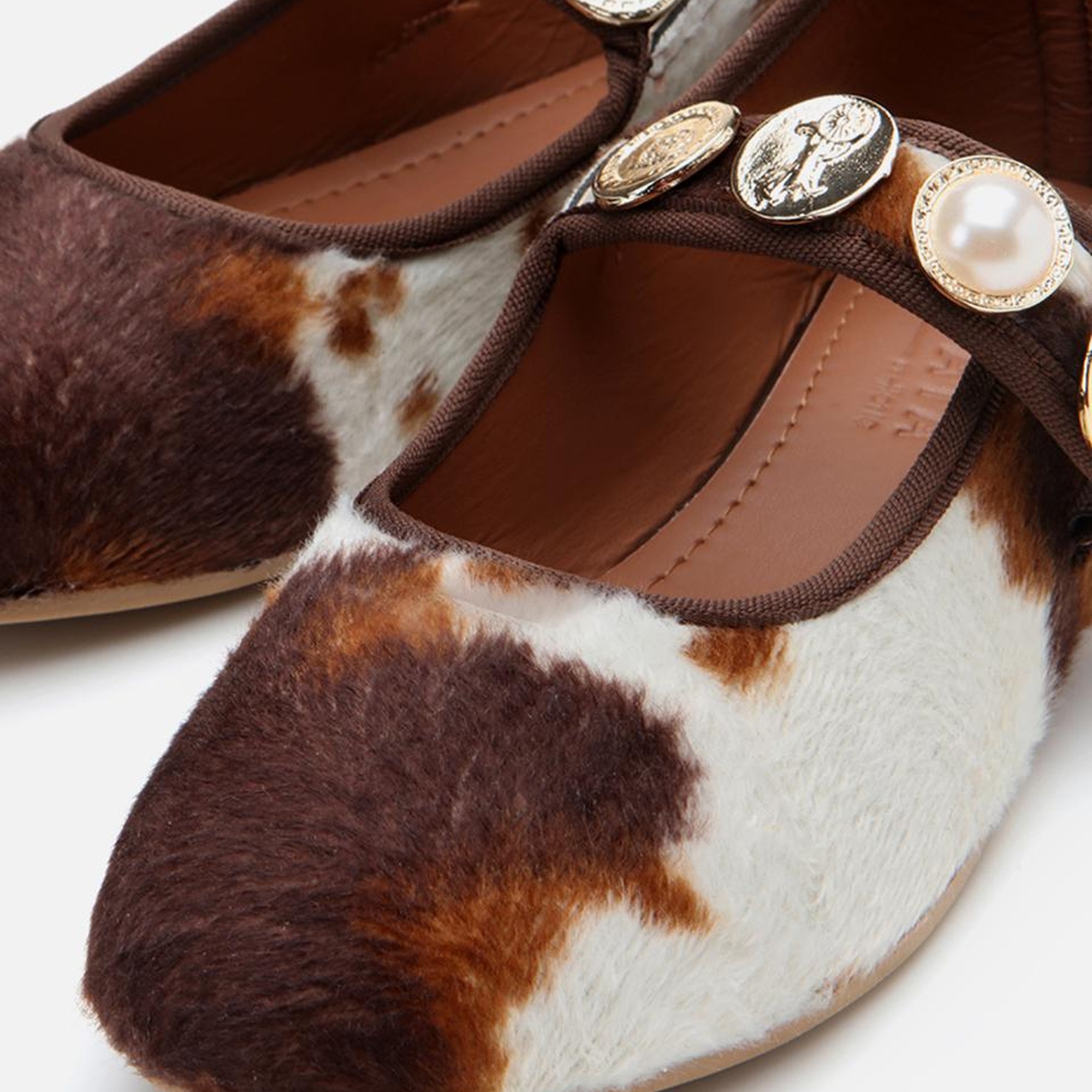 Kadın Peluş Bej Taşlı Kadın Babet