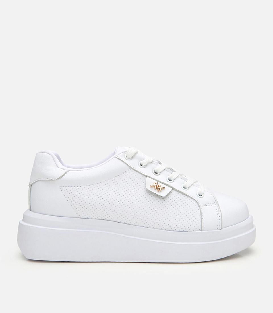  Kadın Beyaz Kalın Tabanlı Spor Ayakkabı