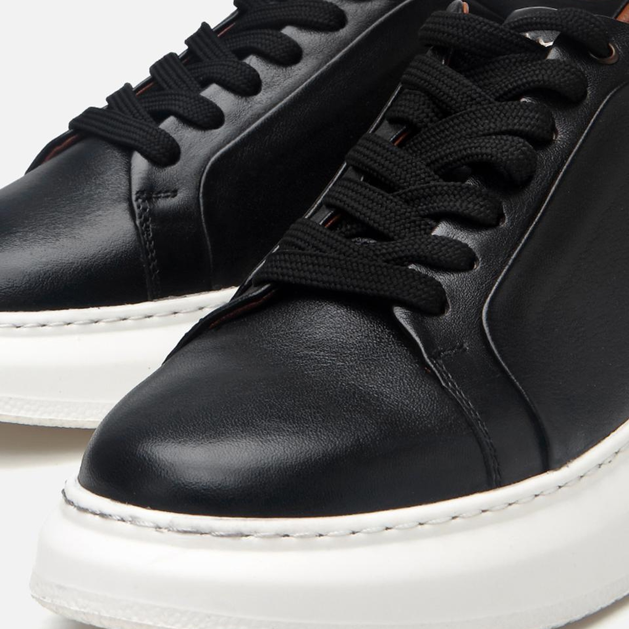 Erkek Deri Siyah Hafif Tabanlı Spor Ayakkabı