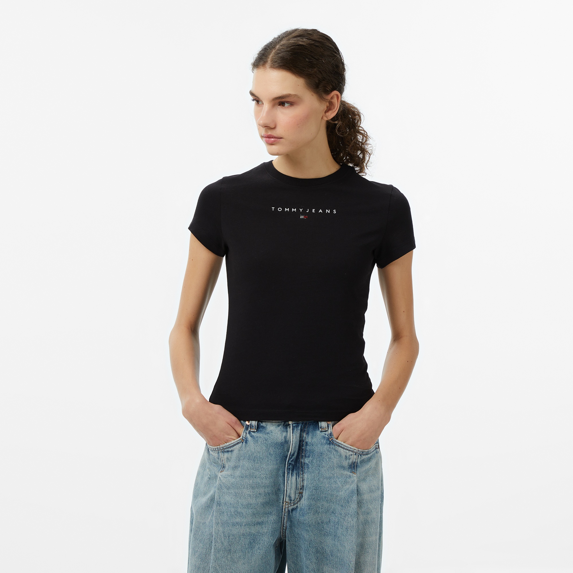 Tommy Jeans Slim Bling Linear Kadın Siyah T-Shirt